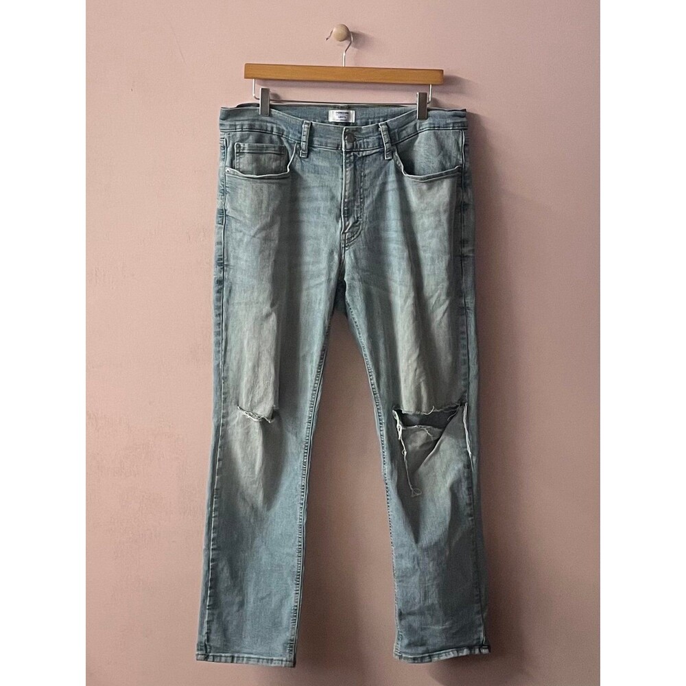 Denizen From Levi’s 231 Athletic Ripped Knee Light Wash Jeans Sz 34